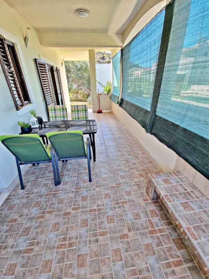 Apartman Irena With Terase End Private Parking Donji Okrug  المظهر الخارجي الصورة
