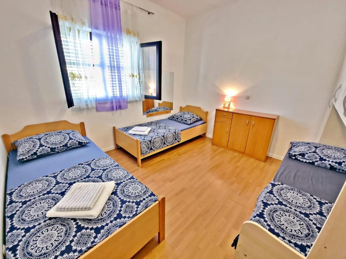 Apartman Irena With Terase End Private Parking Donji Okrug  المظهر الخارجي الصورة